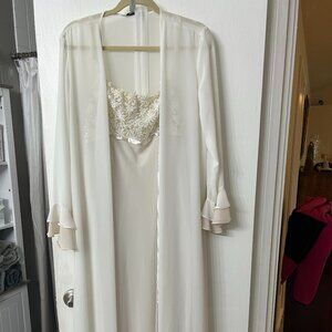 2 pc Long nitegown with matching robe - ruffles at sleeves and hemline
